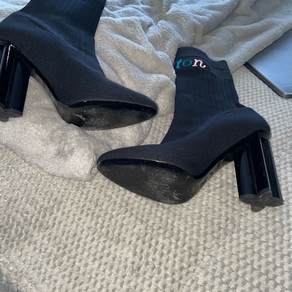Louis Vuitton sock booties - Picture 3 of 4